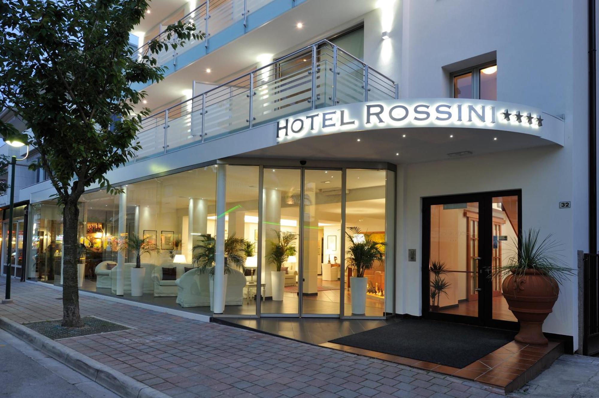 Hotel Rossini 4S Λινιάνο Σαμπιαντόρο Εξωτερικό φωτογραφία